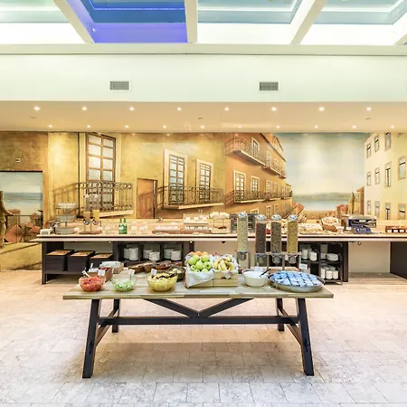 Holiday Inn Express Lisboa - Av. Liberdade By Ihg-2